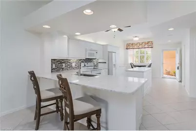 6830 Beach Resort Dr #9, Naples, FL 34114 - Photo 9