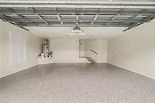 579 Park Shore Dr W, Naples, FL 34103 - Photo 5