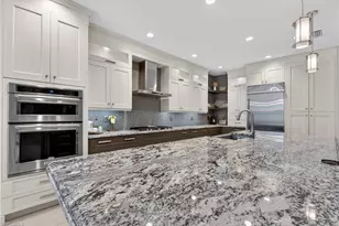 10102 Palazzo Dr, Naples, FL 34119 - Photo 7