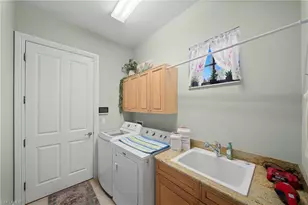 7733 Classics Dr, Naples, FL 34113 - Photo 31