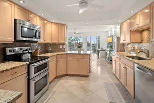 26910 Wedgewood Dr, Bonita Springs, FL 34134 - Photo 11
