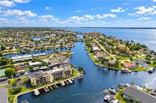 4647 SE 17th Pl, Cape Coral, FL 33904 - Photo 21