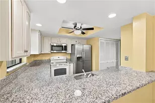 4647 SE 17th Pl, Cape Coral, FL 33904 - Photo 5