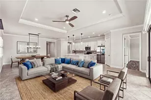 4118 Raffia Dr, Naples, FL 34119 - Photo 5