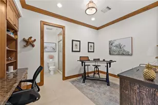 380 10th St S, Naples, FL 34102 - Photo 17