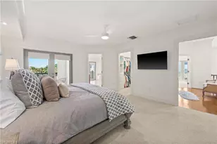 380 10th St S, Naples, FL 34102 - Photo 29