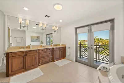 380 10th St S #202, Naples, FL 34102 - Photo 31
