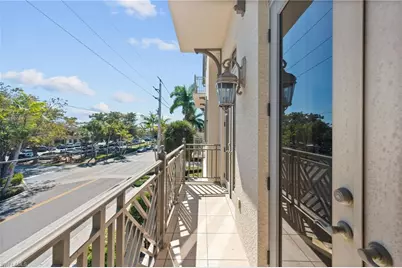 380 10th St S #202, Naples, FL 34102 - Photo 21