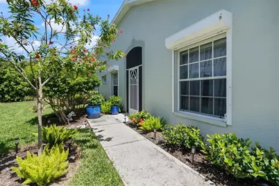 5485 Whitten Dr, Naples, FL 34104 - Photo 1