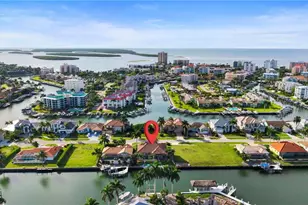879 Banyan Ct, Marco Island, FL 34145 - Photo 47
