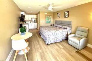 2555 9th St N #262 2555 9th St N #262 N, Naples, FL 34103 - Photo 3