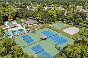 359 Dover Pl, Naples, FL 34104 - Photo 29