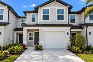17528 Paradiso Wy, North Fort Myers, FL 33917 - Photo 1