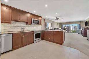 2150 Gulf Shore Blvd N, Naples, FL 34102 - Photo 17