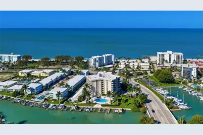 2150 Gulf Shore Blvd N #609, Naples, FL 34102 - Photo 1