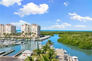 13665 Vanderbilt Dr, Naples, FL 34110 - Photo 43