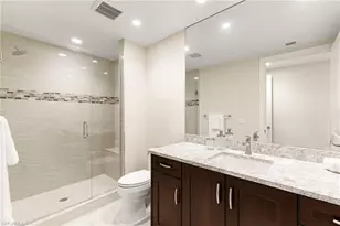 13665 Vanderbilt Dr, Naples, FL 34110 - Photo 35