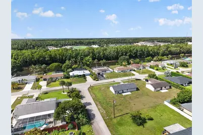 4572 32nd Ave SW, Naples, FL 34116 - Photo 37