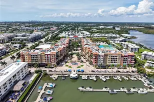 801 River Point Dr, Naples, FL 34102 - Photo 21