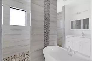 113 NW 38th Pl, Cape Coral, FL 33993 - Photo 37