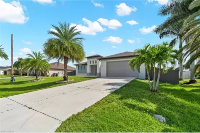 113 NW 38 Pl, Cape Coral, FL 33993 - Photo 3