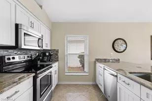8432 Indian Wells Way, Naples, FL 34113 - Photo 9
