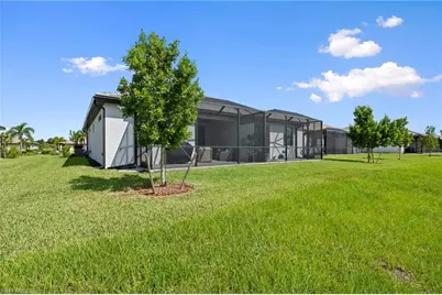 19561 Hinkley Dr, Estero, FL 33928 - Photo 33