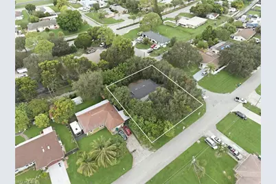 4780 28th Ave SW, Naples, FL 34116 - Photo 29