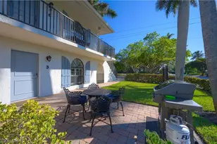 655 8th Ave S, Naples, FL 34102 - Photo 13