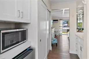 900 Broad Ave S, Naples, FL 34102 - Photo 17