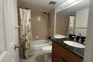 4900 Biscayne Dr, Naples, FL 34112 - Photo 17