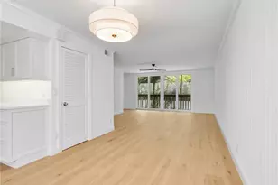 995 9th Ave S, Naples, FL 34102 - Photo 17