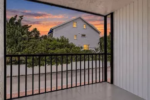 995 9th Ave S, Naples, FL 34102 - Photo 21
