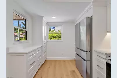 995 9th Ave S #5, Naples, FL 34102 - Photo 19