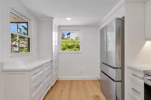 995 9th Ave S, Naples, FL 34102 - Photo 19