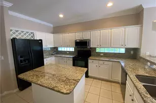6658 Plantation Preserve Cir N, Fort Myers, FL 33966 - Photo 5