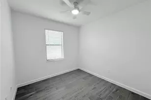 19274 Hinkley Dr, Estero, FL 33928 - Photo 21