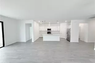 19274 Hinkley Dr, Estero, FL 33928 - Photo 11