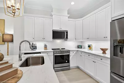 8877 Yucatan Ct, Naples, FL 34112 - Photo 11