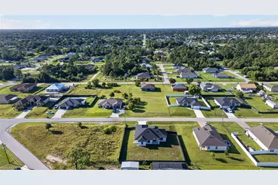 3808 21st St W, Lehigh Acres, FL 33971 - Photo 29
