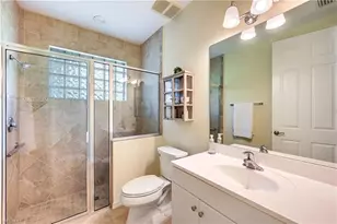 1215 Imperial Dr, Naples, FL 34110 - Photo 21