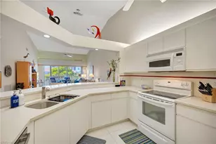 7654 Pebble Creek Cir, Naples, FL 34108 - Photo 17