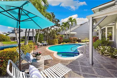 643 Bridgeway Ln, Naples, FL 34108 - Photo 37
