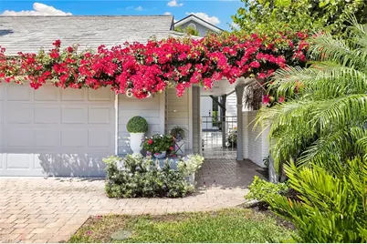 643 Bridgeway Ln, Naples, FL 34108 - Photo 1