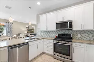 7602 Jacaranda Ln, Naples, FL 34114 - Photo 9
