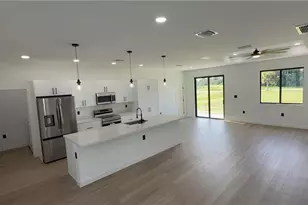 2057 S Montana Cir, Labelle, FL 33935 - Photo 7
