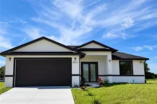2057 S Montana Cir, Labelle, FL 33935 - Photo 1