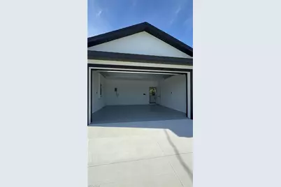 2057 S Montana Cir, Labelle, FL 33935 - Photo 27
