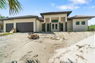 721 Golden Gate Blvd W, Naples, FL 34120 - Photo 3