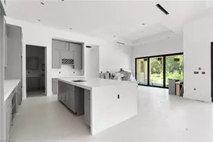 721 Golden Gate Blvd W, Naples, FL 34120 - Photo 17